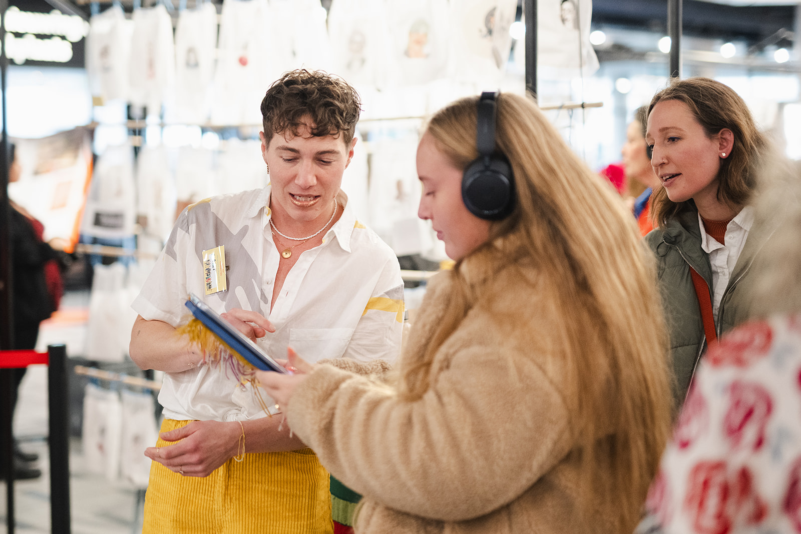 Women Connected X V2